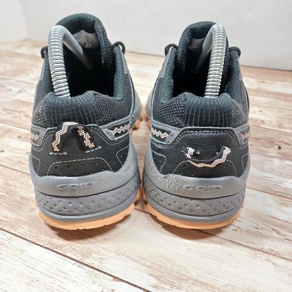 Saucony Excursion Trail Running Shoes Grey Black Peach Run Anywhere Grid Size 8 - Picture 5 of 16